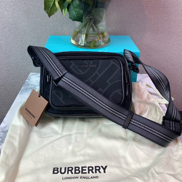 NWT Burberry TB Monogram Jacquard Paddy Men’s Messenger Bag - $1050 Retail - Picture 1 of 10